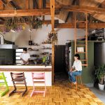 【人生を変えるリノベーション③】床材店主が設計した、木を愉しむ職住一体の家